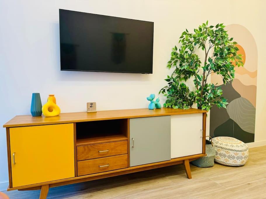 Appartement Color & Design Next To Russafa Soho *